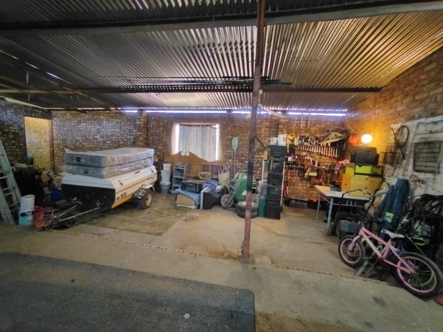 4 Bedroom Property for Sale in Christiana North West